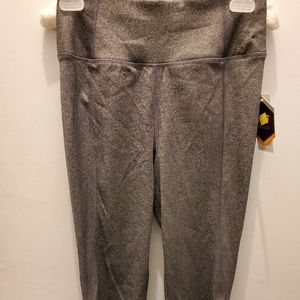 Leggings/ workout pants